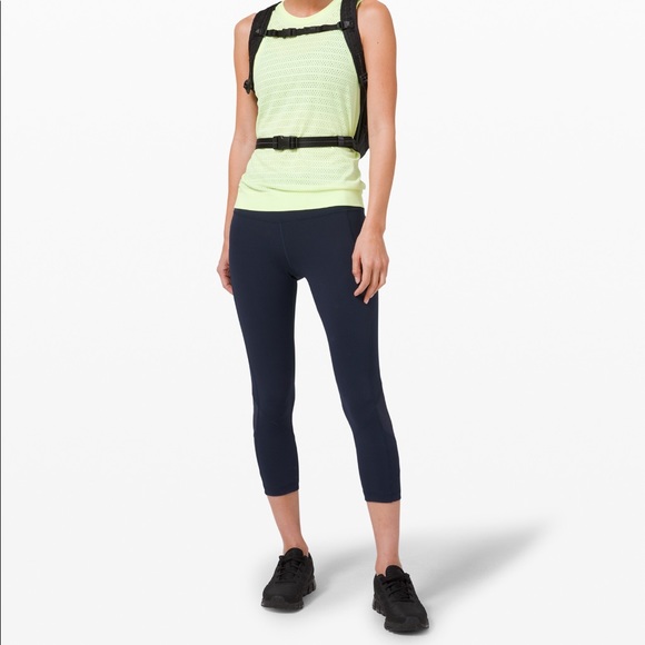 Lululemon Pace Rival Mid-Rise Crop 22” - Picture 2 of 5